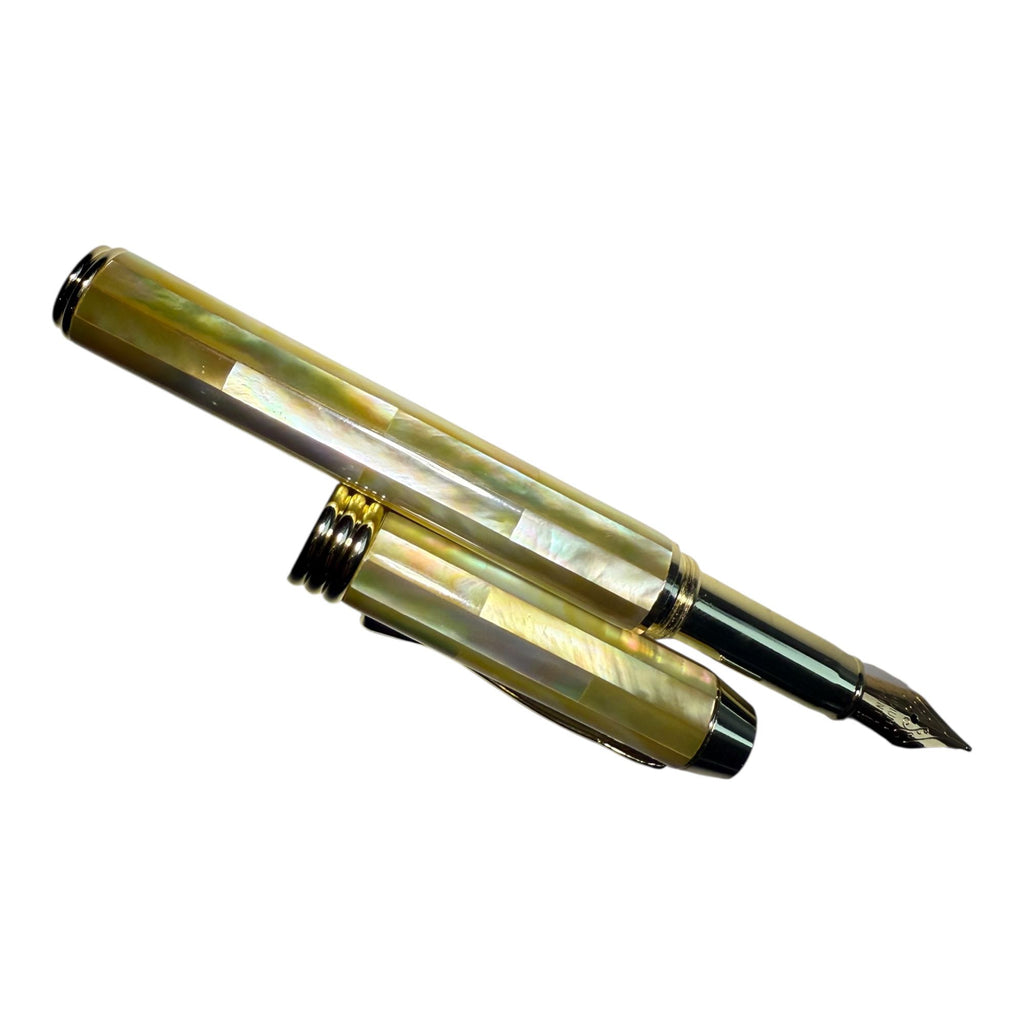 Fountain Pen - Gold